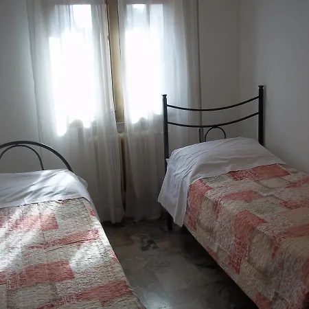 Apartment Appartamento Gronda Lagunare